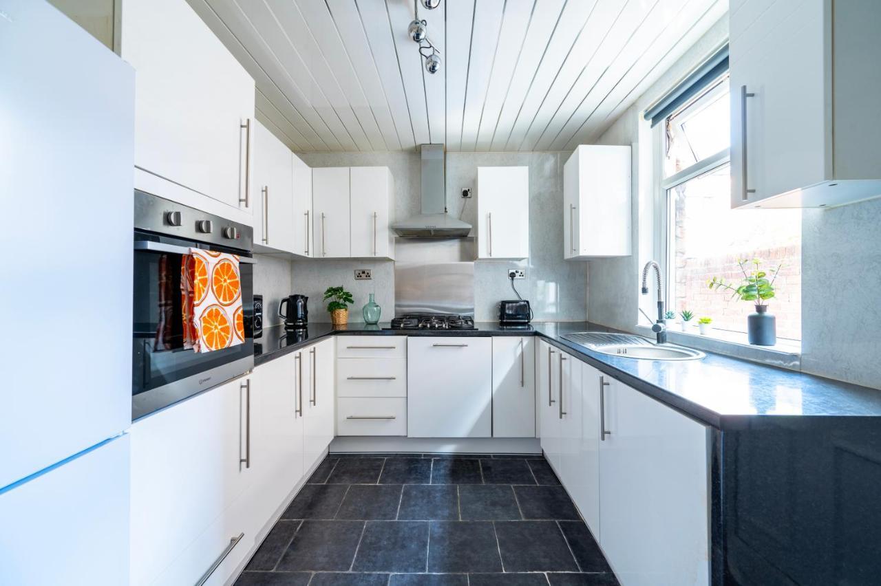 Luxury Liverpool Accommodation Экстерьер фото